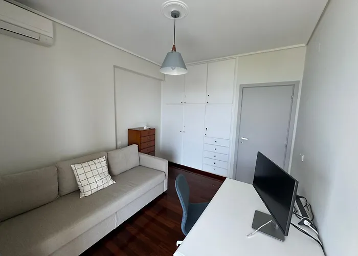 Flat With Incredible Sea View パトラ