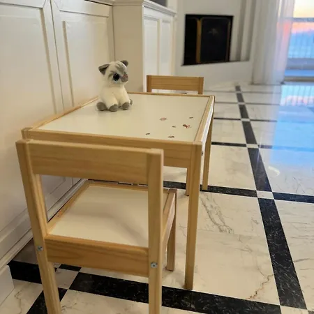 Flat With Incredible Sea View דירה