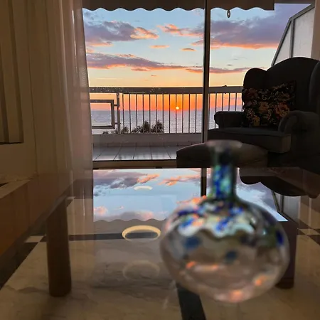 Flat With Incredible Sea View Πάτρα